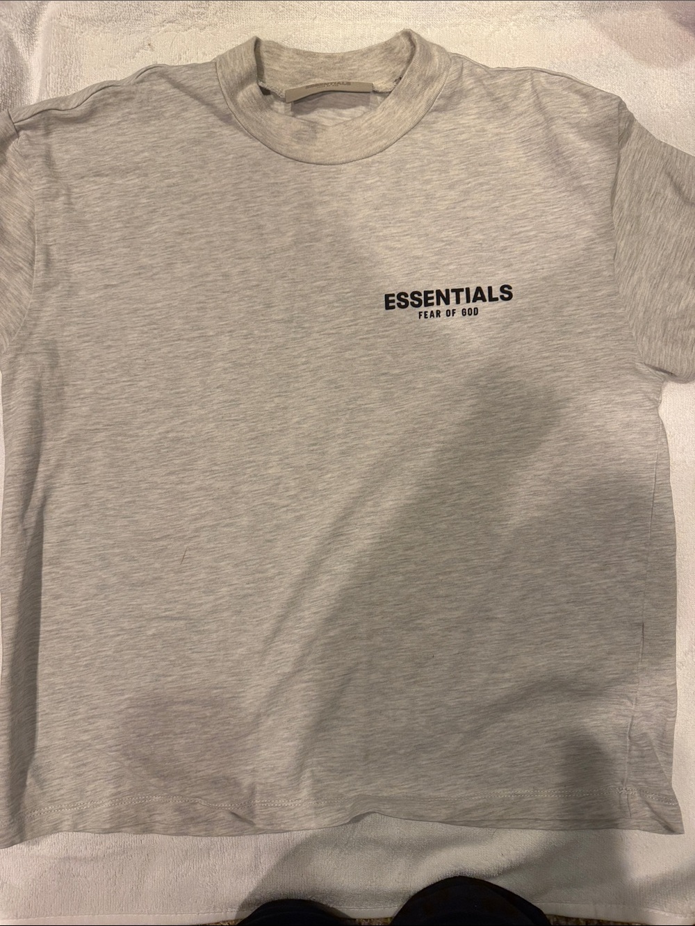 Men’s Essentials Tee shirt XS